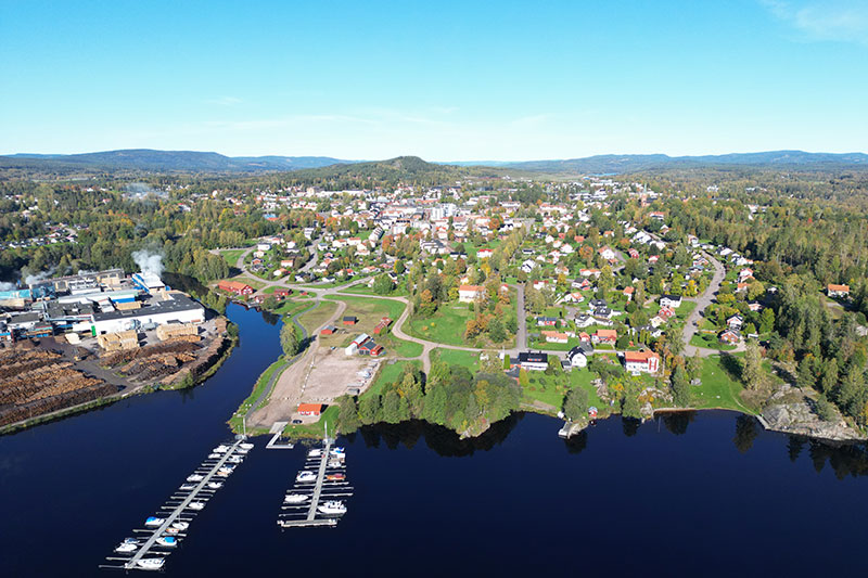 Vy över Torsby tätort, sett från Fryken